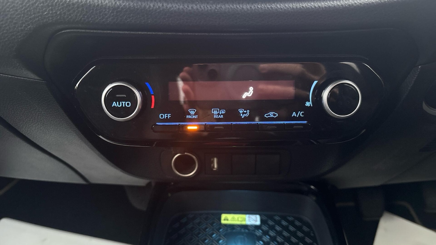 Used Toyota Aygo X 2022 for sale - 76780777: Photo 34