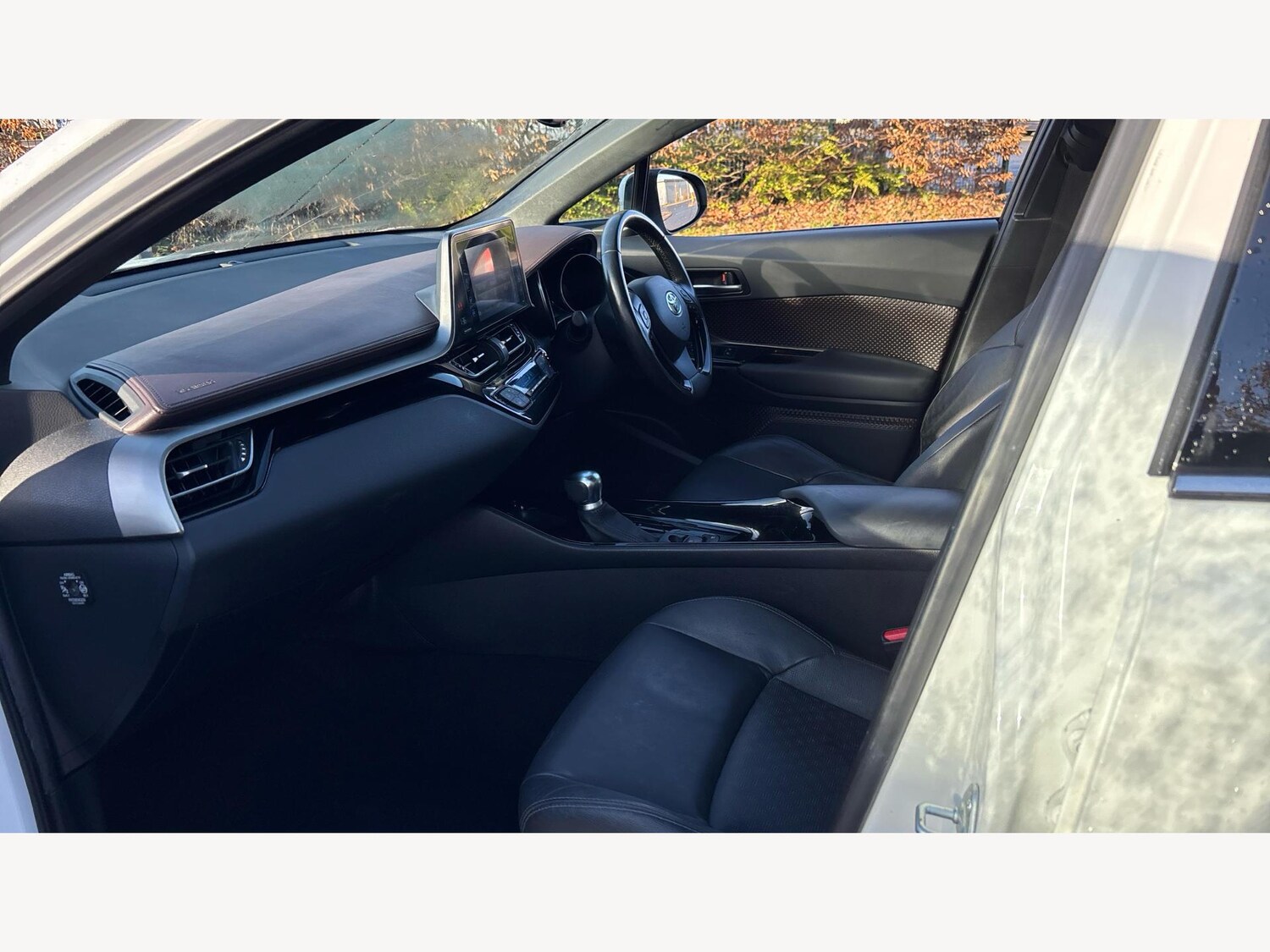 Used Toyota C-HR 2019 for sale - 76886241: Photo 12