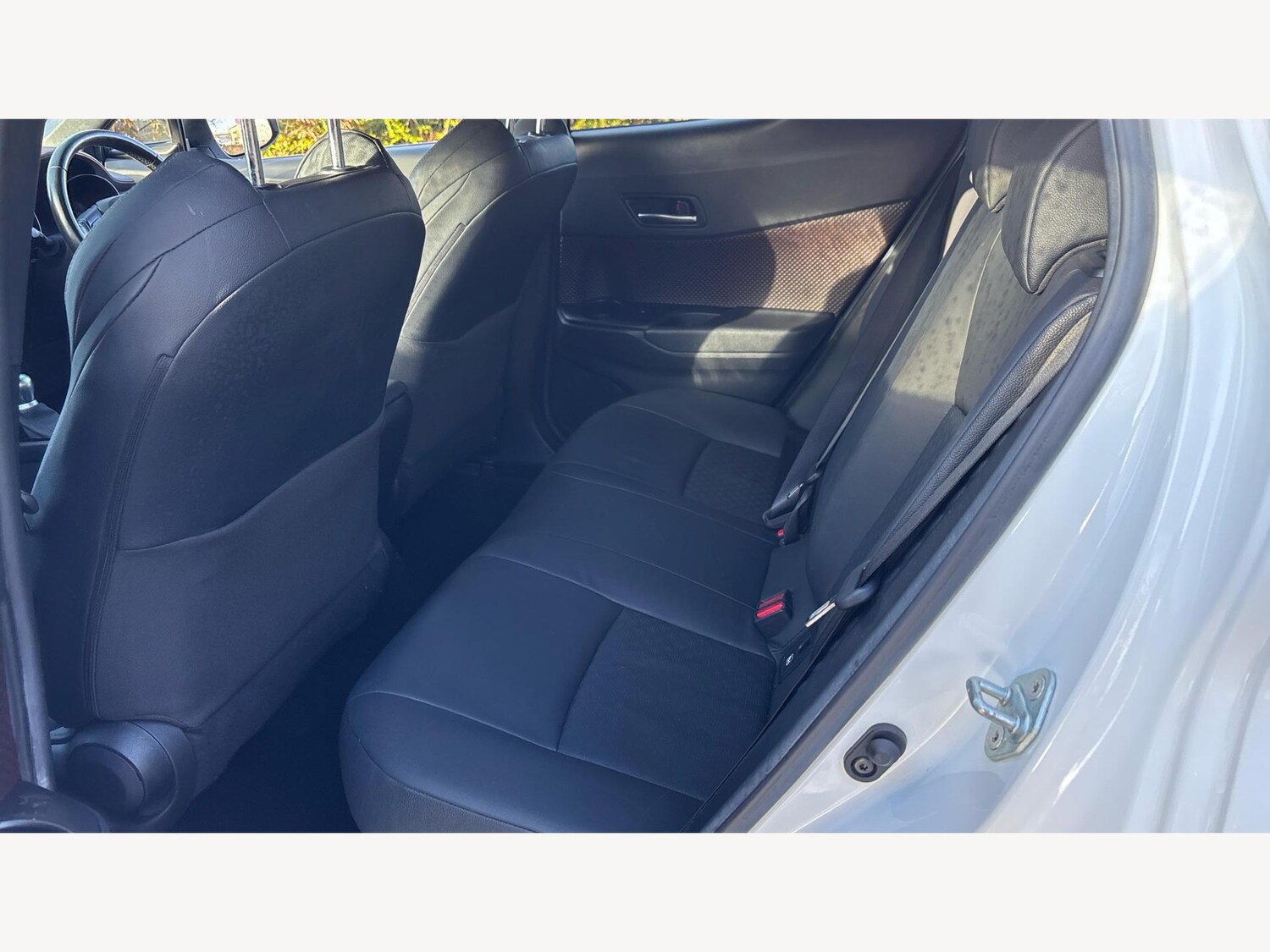 Used Toyota C-HR 2019 for sale - 76886241: Photo 15