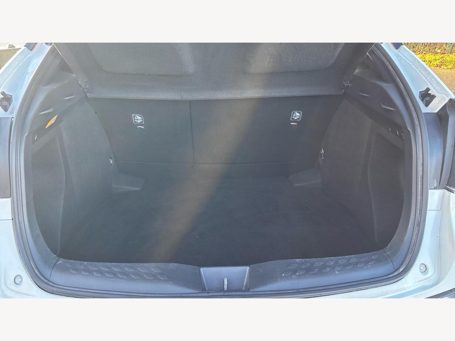 Used Toyota C-HR 2019 for sale - 76886241: Photo 16