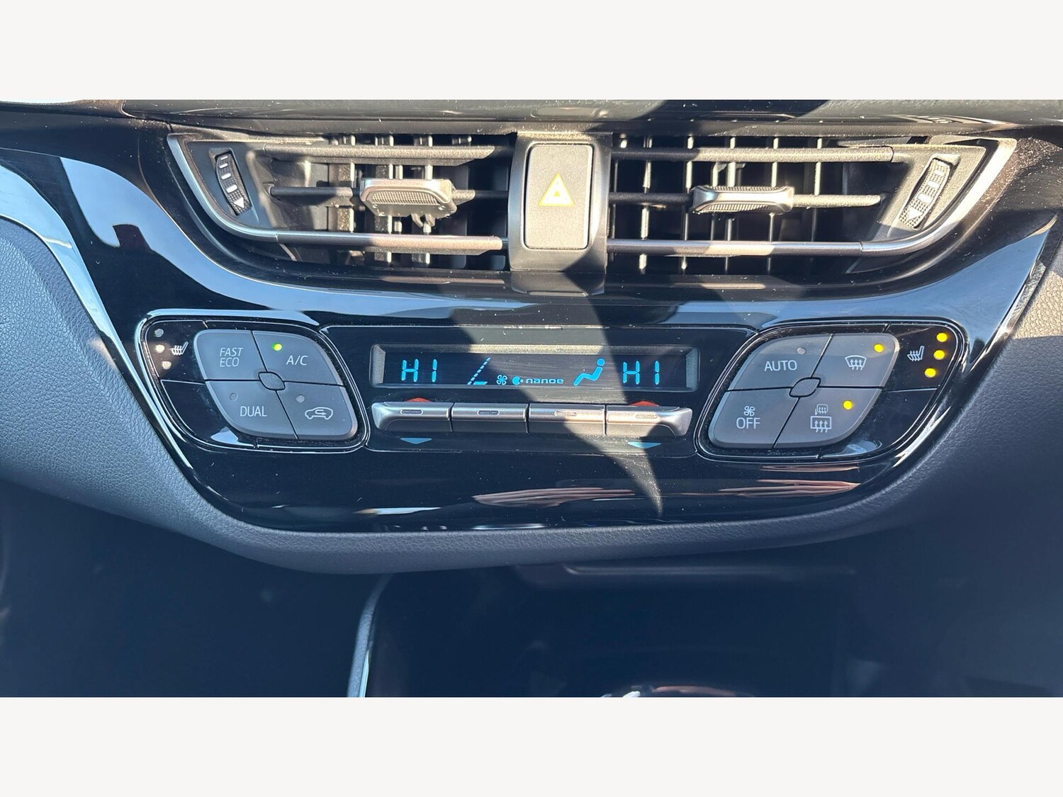 Used Toyota C-HR 2019 for sale - 76886241: Photo 32