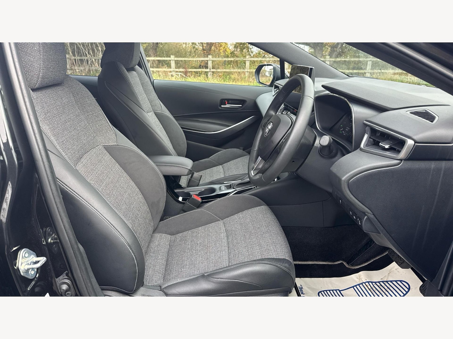 Used Toyota Corolla 2025 for sale - 76572613: Photo 13