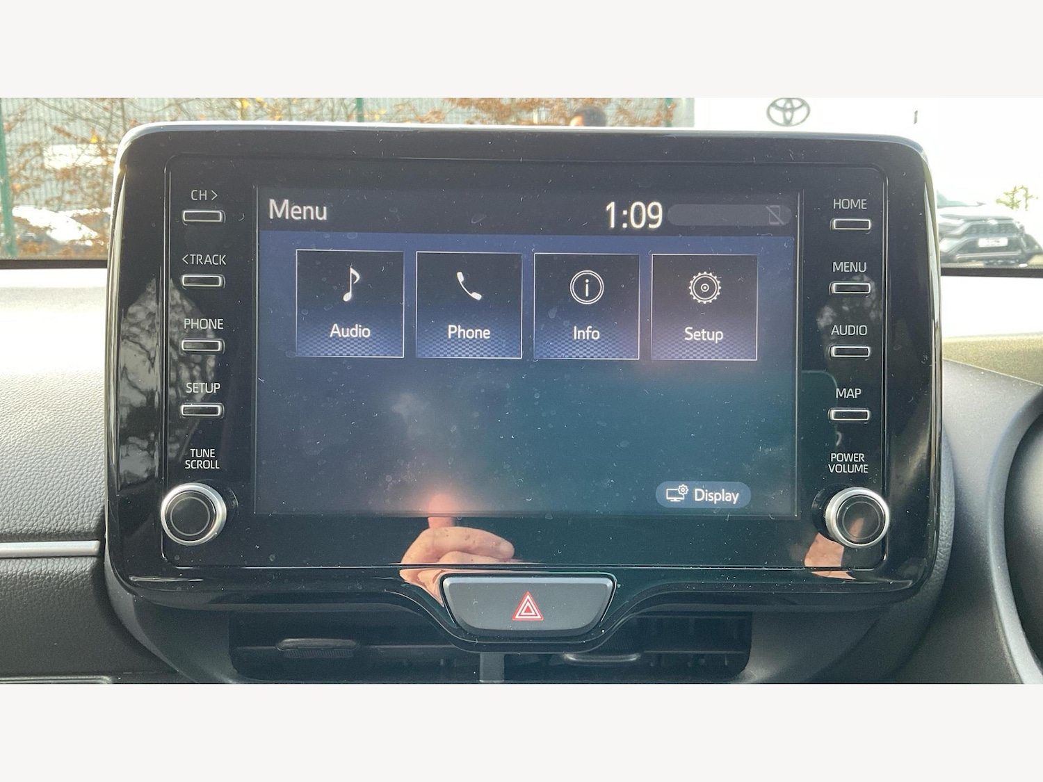 Used Toyota Yaris 2022 for sale - 76701015: Photo 23