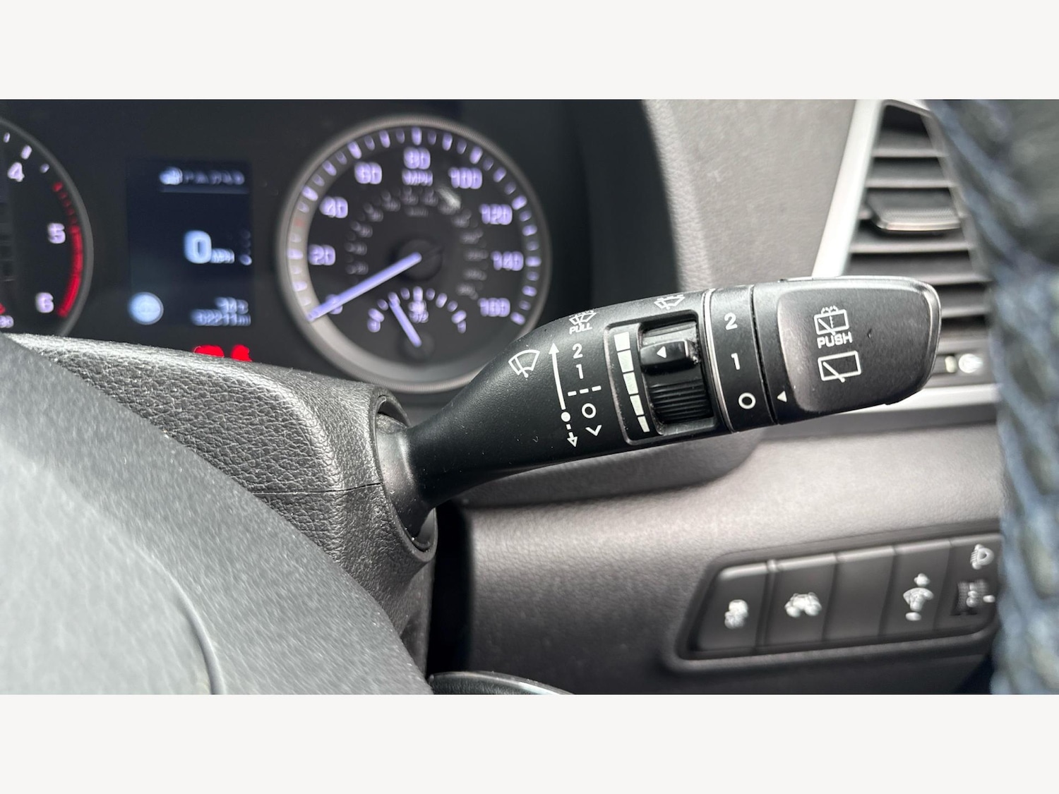 Used Hyundai TUCSON 2016 for sale - 76688842: Photo 31