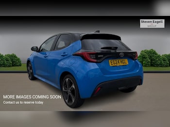 Used Toyota Yaris 2024 for sale - 77683021: Photo