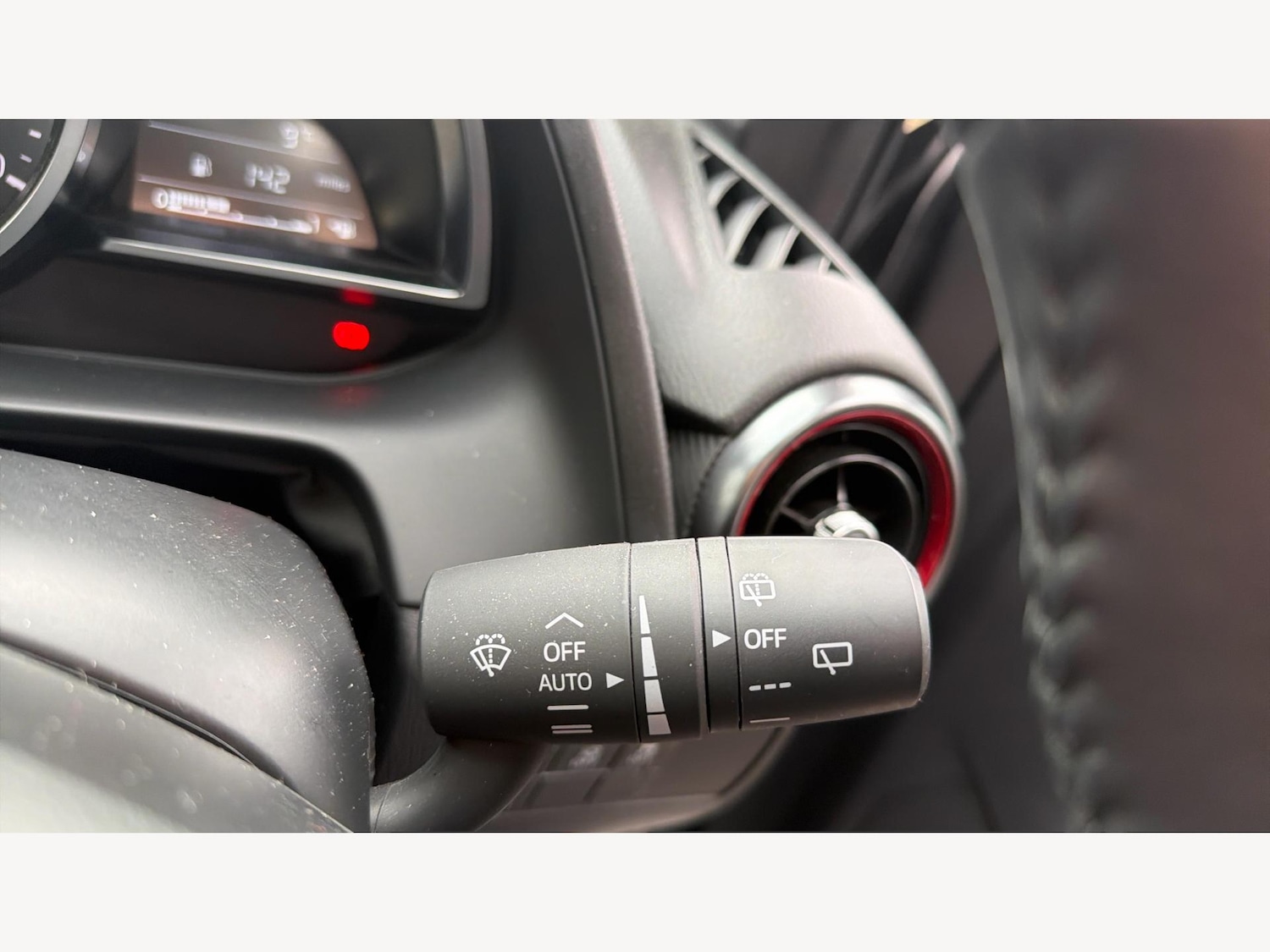 Used Mazda Mazda2 2024 for sale - 77291039: Photo 25