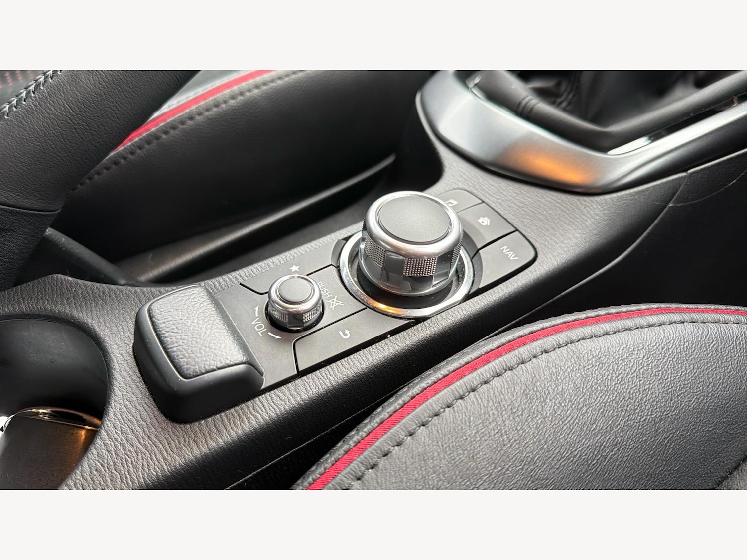 Used Mazda Mazda2 2024 for sale - 77291039: Photo 28