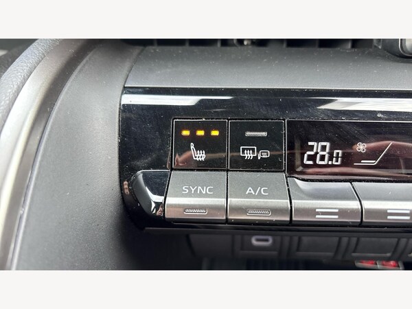 Used Toyota C-HR 2025 for sale - 76246993: Photo 33
