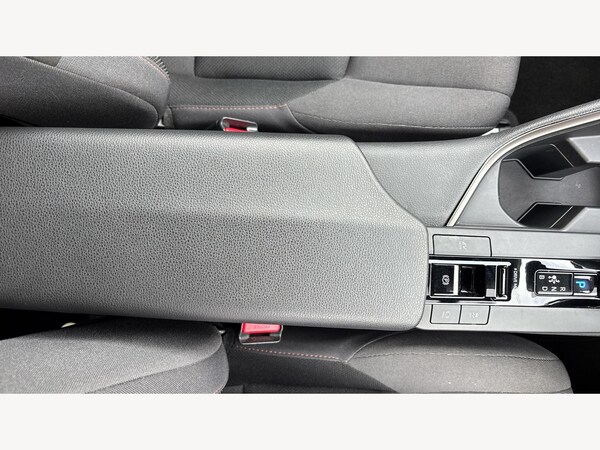 Used Toyota C-HR 2025 for sale - 76246993: Photo 42