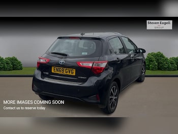 Used Toyota Yaris 2020 for sale - 79202272: Photo