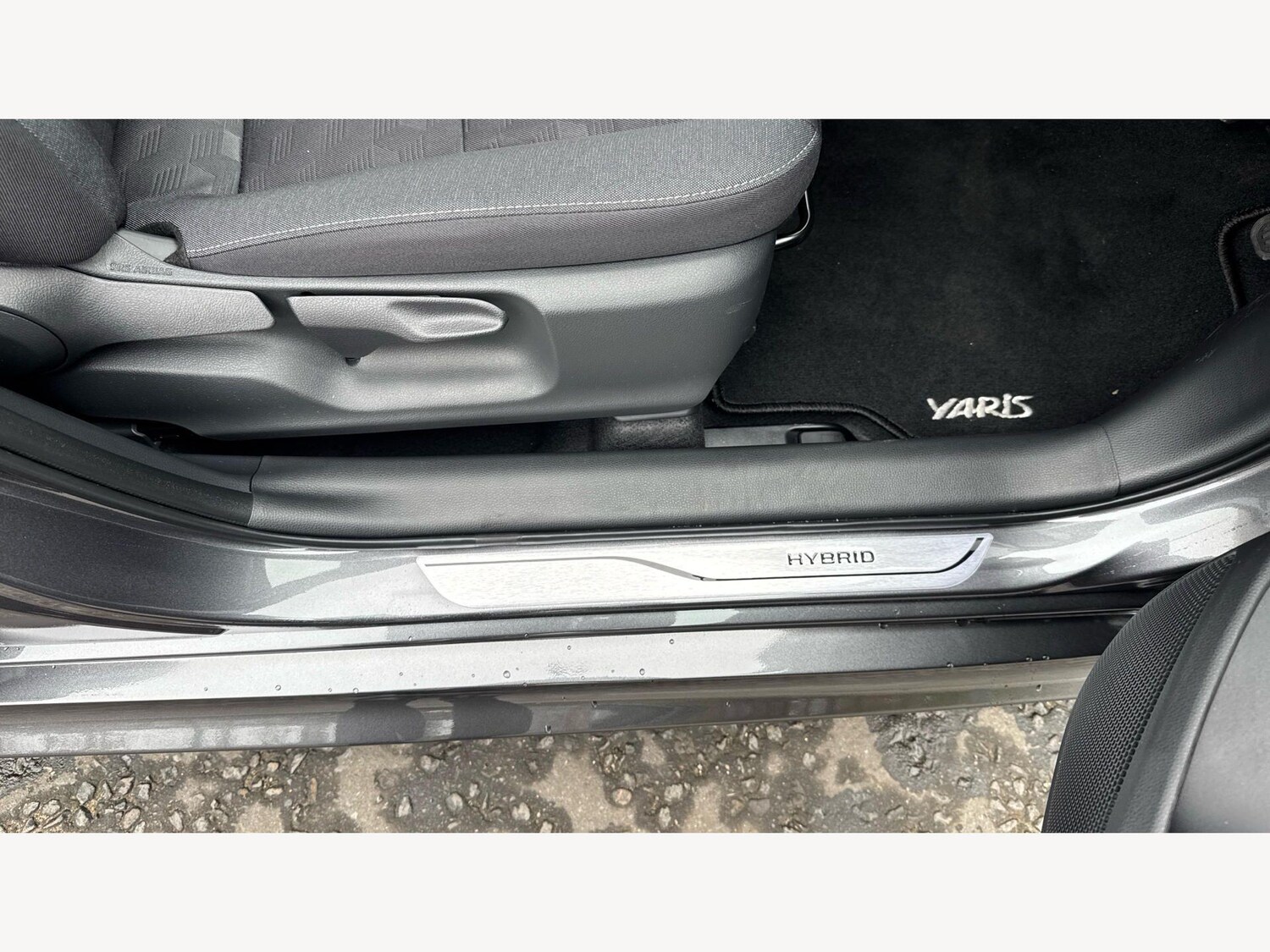 Used Toyota Yaris for sale - 77892460: Photo 31