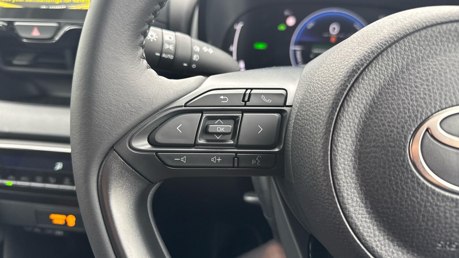 Used Toyota Yaris for sale - 77892460: Photo 38