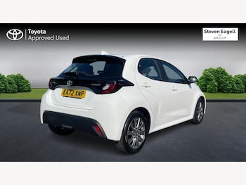 Used Toyota Yaris 2022 for sale - 75695962: Photo