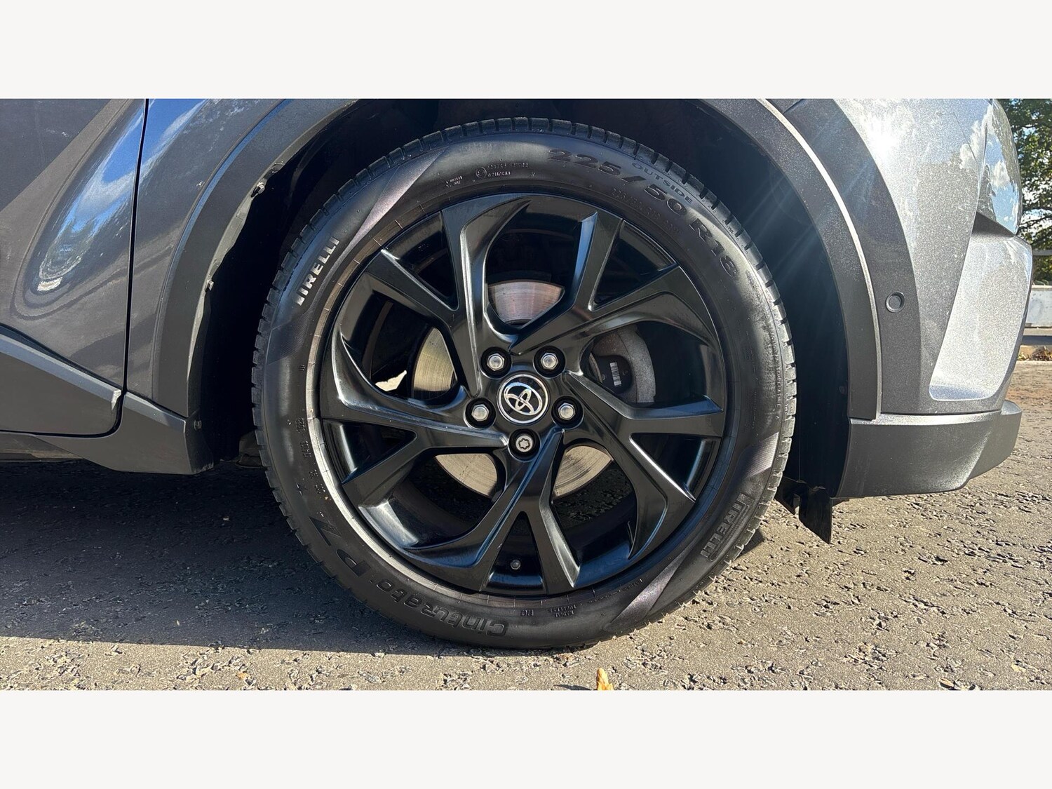 Used Toyota C-HR 2019 for sale - 76388722: Photo 22