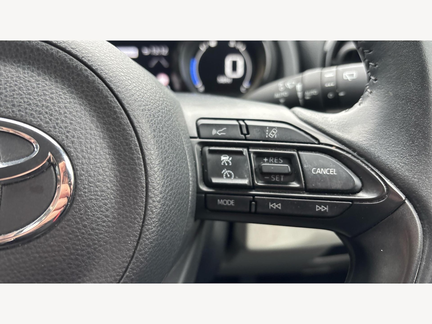 Used Toyota Yaris for sale - 77599077: Photo 23