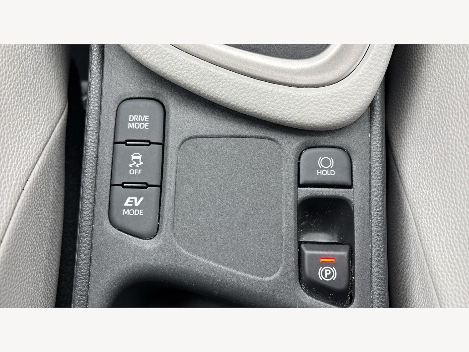 Used Toyota Yaris for sale - 77599077: Photo 30