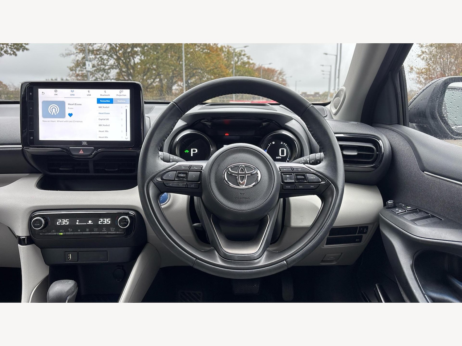 Used Toyota Yaris for sale - 77599077: Photo 8