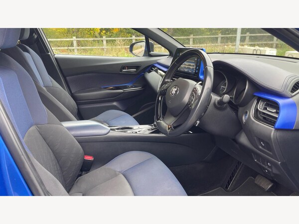 Used Toyota C-HR for sale - 76260327: Photo 13