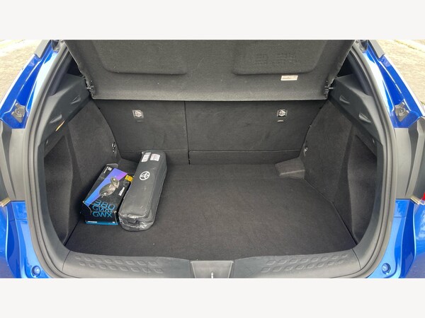 Used Toyota C-HR for sale - 76260327: Photo 16