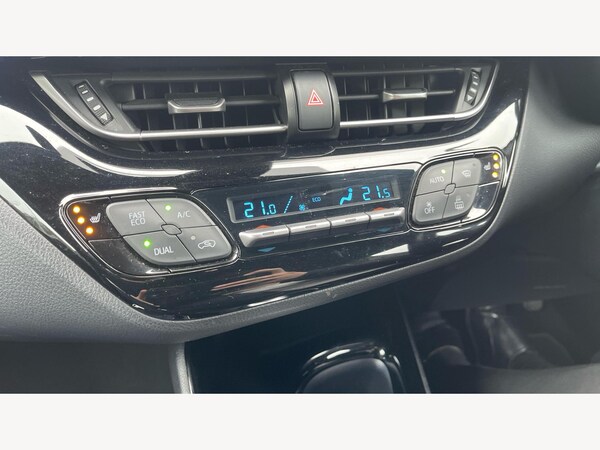 Used Toyota C-HR for sale - 76260327: Photo 35