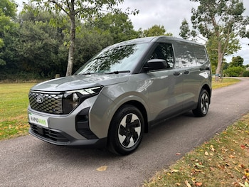 Used Ford Transit Courier 2025 for sale - 76041620: Photo