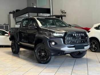 Used Toyota Hilux 2025 for sale - 71852716: Photo