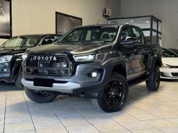 Used Toyota Hilux 2025 for sale - 71852716: Photo