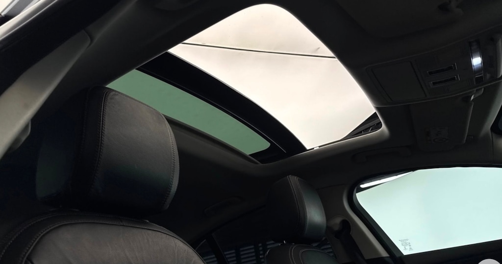 Used Jaguar XE 2017 for sale - 76640623: Photo 13