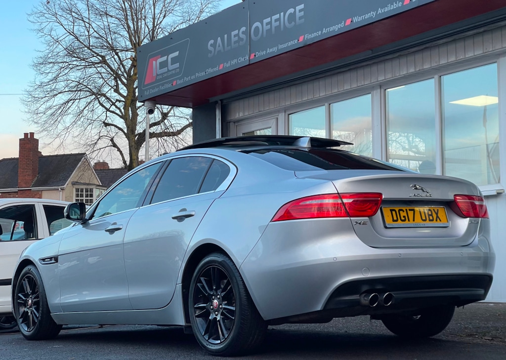 Used Jaguar XE 2017 for sale - 76640623: Photo 29