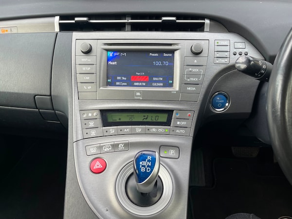 Used Toyota Prius 2015 for sale - 75571994: Photo 25
