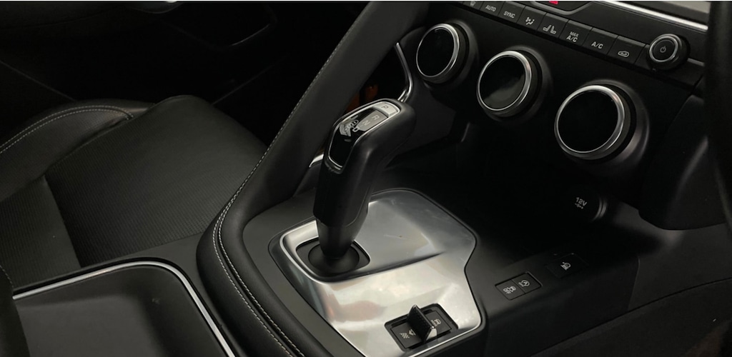 Used Jaguar E-Pace 2018 for sale - 76640640: Photo 10