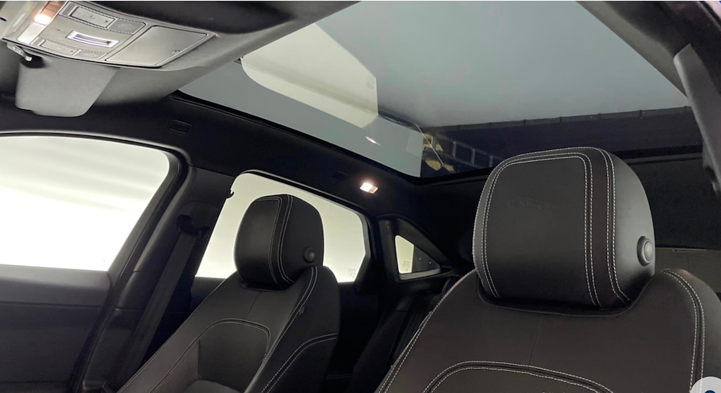 Used Jaguar E-Pace 2018 for sale - 76640640: Photo 11