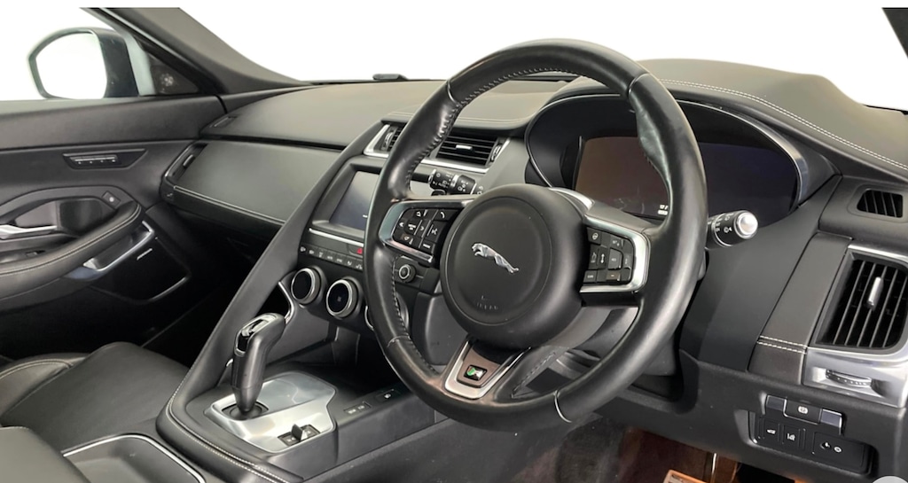 Used Jaguar E-Pace 2018 for sale - 76640640: Photo 6