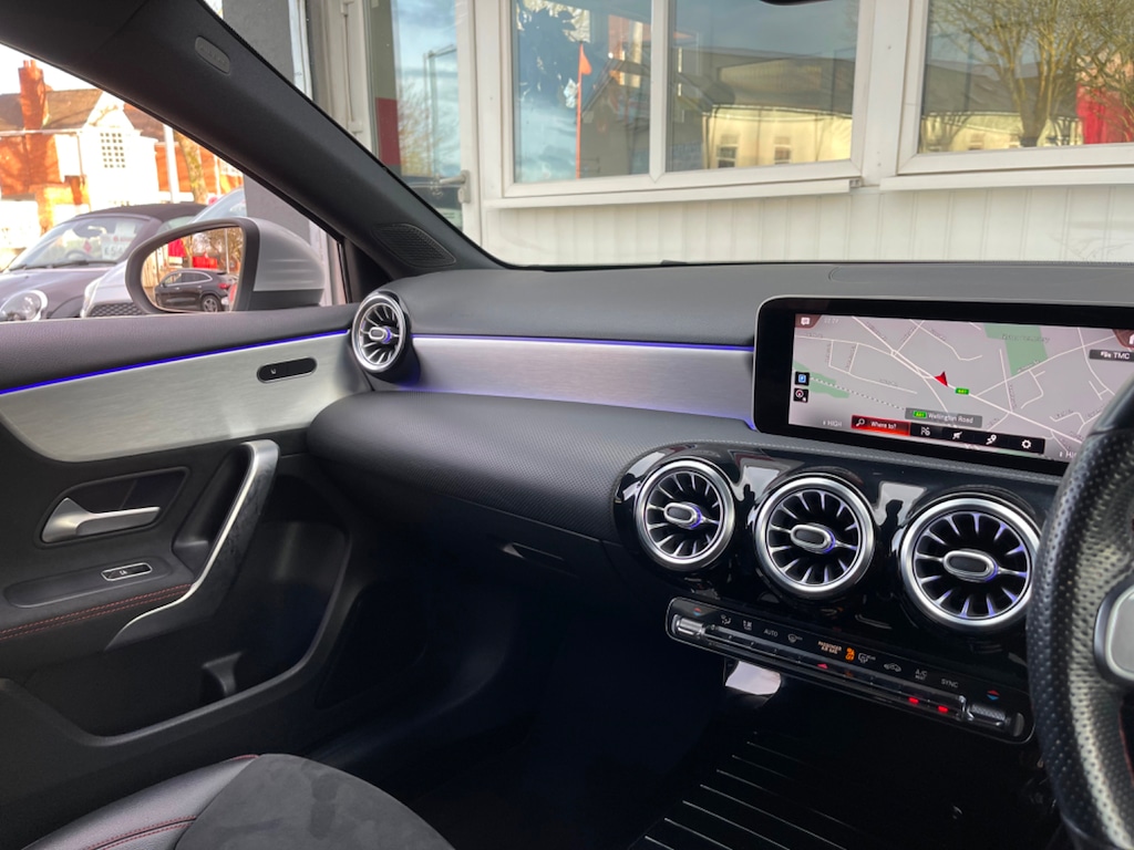 Used Mercedes-Benz A-Class 2019 for sale - 76684512: Photo 32