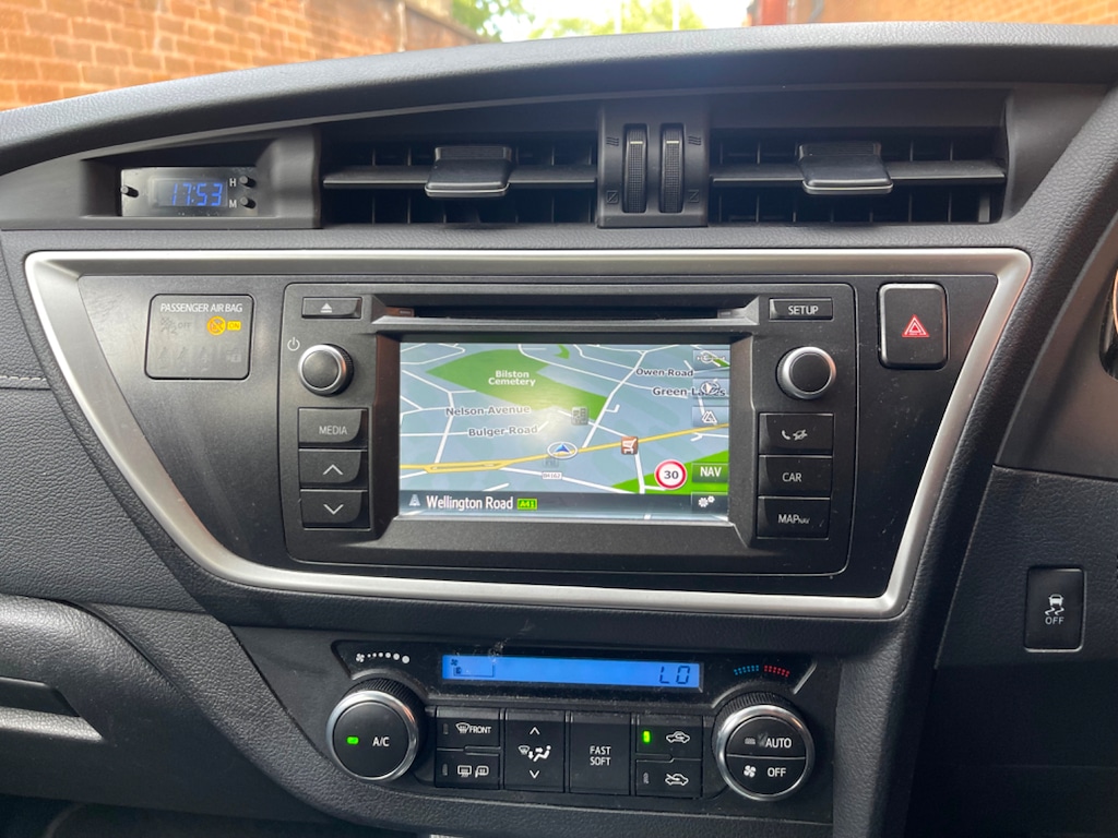 Vehicle 29