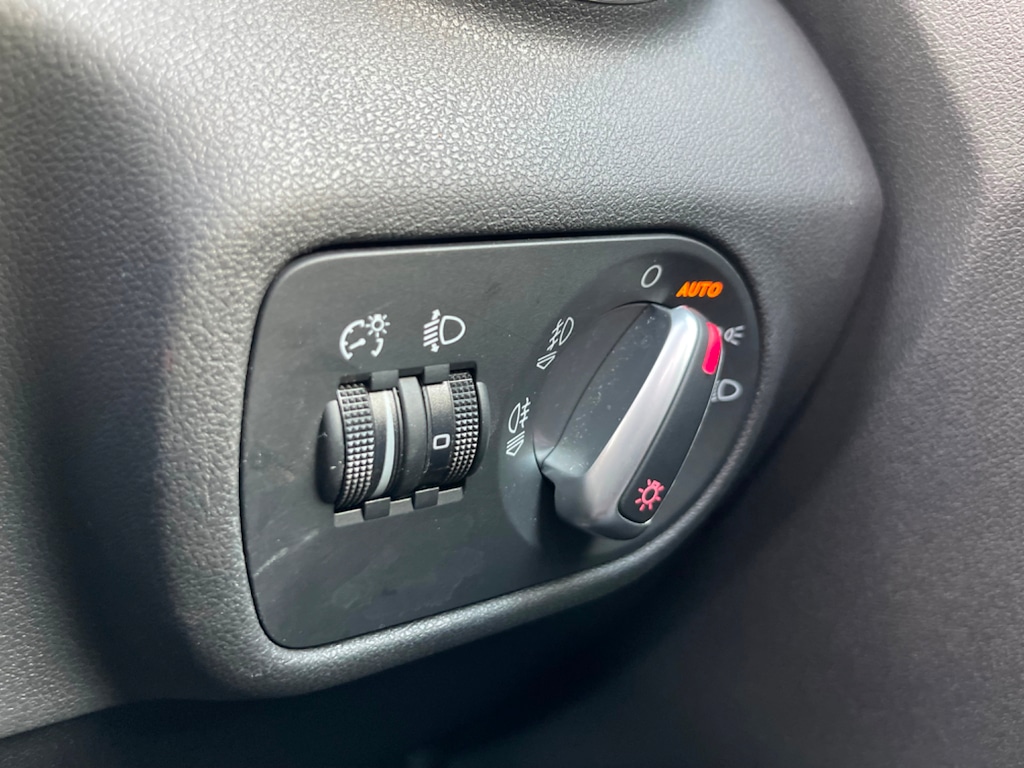 Used Audi A1 2016 for sale - 75625461: Photo 22