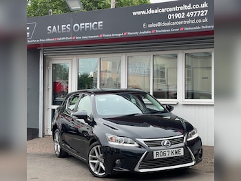 2017 - 200h 1.8 Executive Edition 5dr CVT Auto