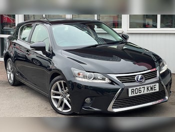Used Lexus CT 2017 for sale - 75570712: Photo