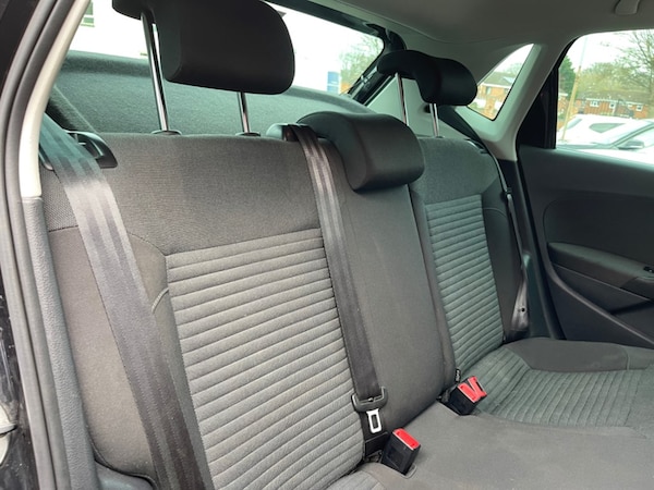 Used Volkswagen Polo 2011 for sale - 75572479: Photo 11