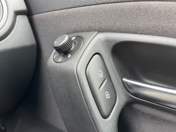 Used Volkswagen Polo 2011 for sale - 75572479: Photo 17