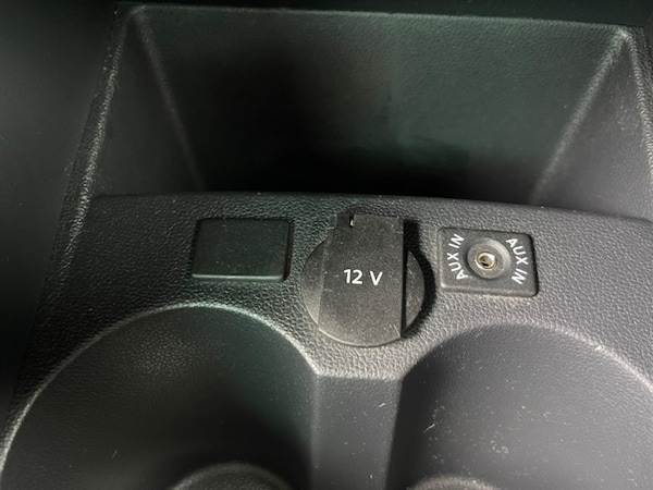 Used Volkswagen Polo 2011 for sale - 75572479: Photo 20