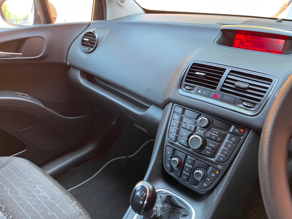 Vehicle 27