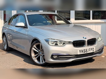 Used BMW 3 Series 2016 for sale - 79243922: Photo