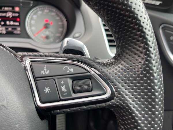 Used Audi RS Q3 2016 for sale - 75570274: Photo 33