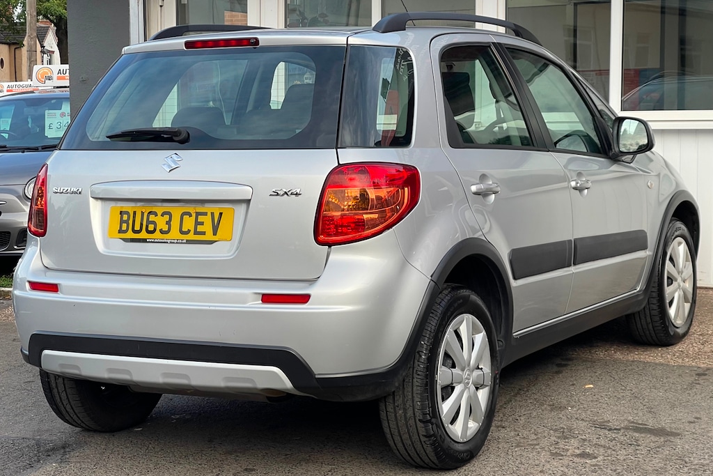 Used Suzuki SX4 2013 for sale - 75864865: Photo 8