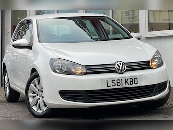 Used Volkswagen Golf 2011 for sale - 76131015: Photo
