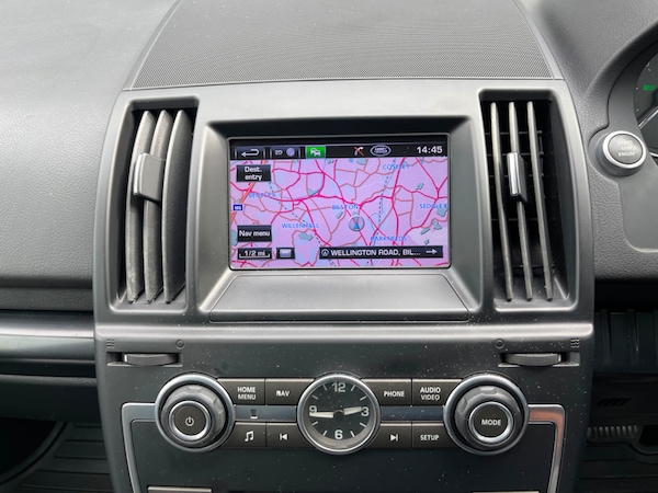Used Land Rover Freelander 2 2013 for sale - 75641418: Photo 25