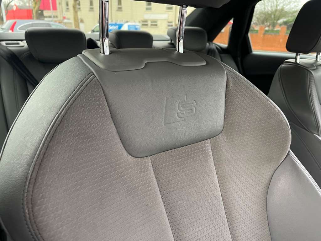 Used Audi A4 2019 for sale - 77248297: Photo 15