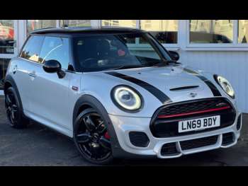 Used MINI Hatch 2019 for sale - 73378560: Photo
