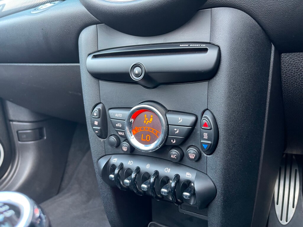 Used MINI Roadster 2013 for sale - 76435039: Photo 21